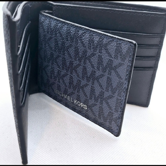 Michael Kors 2 n 1 - Picture 5 of 8